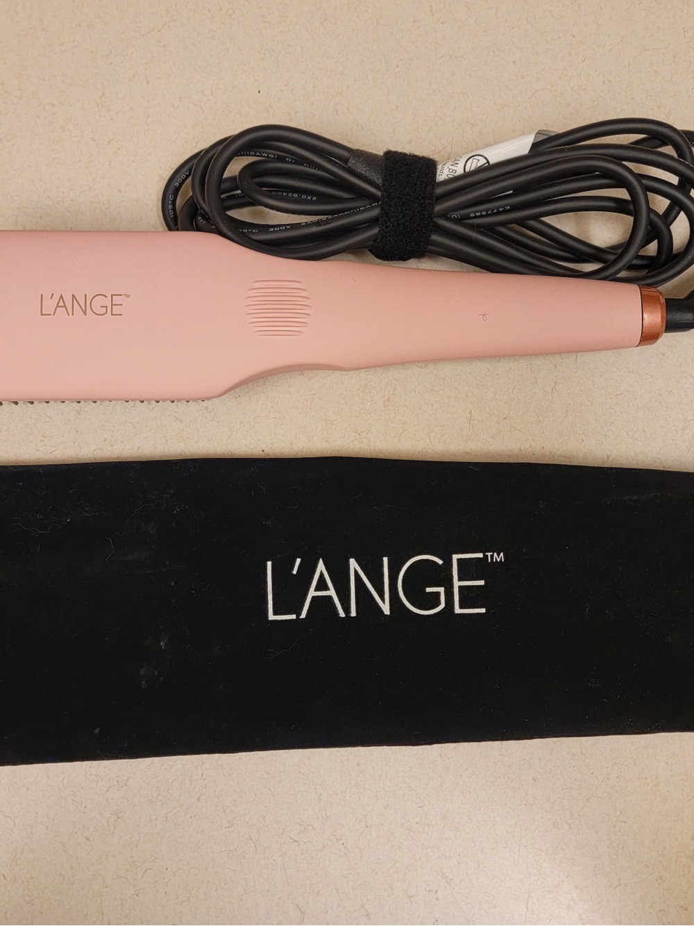 L'ANGE Pink Hair Straightening Brush with Black Travel Pouch